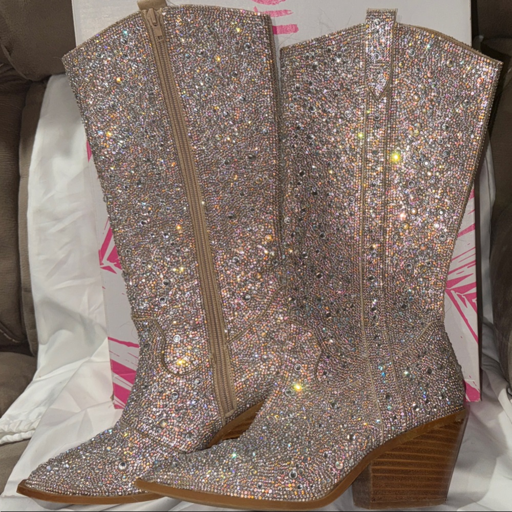 Cape Robbin Silver Rhinestone Boots